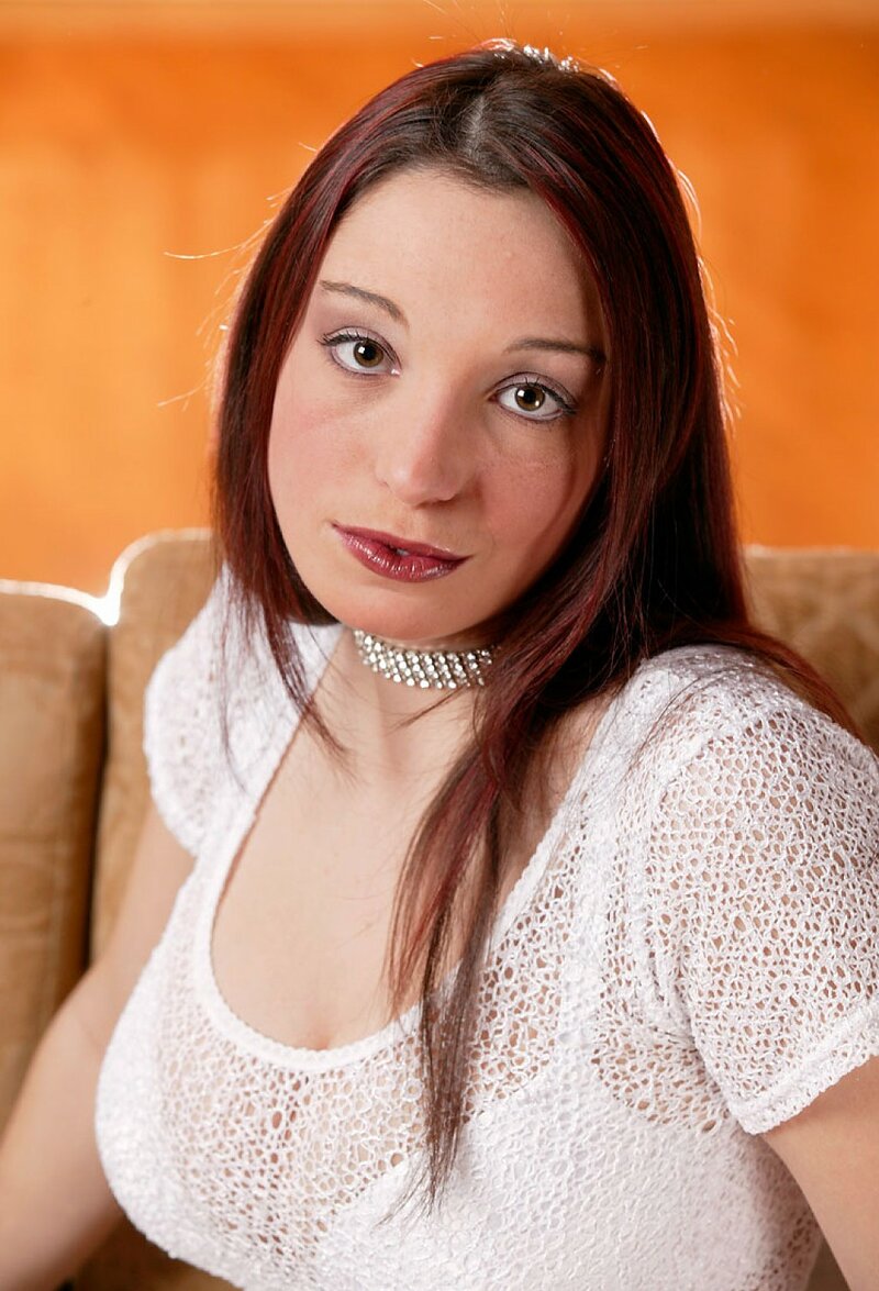 Милана, 43